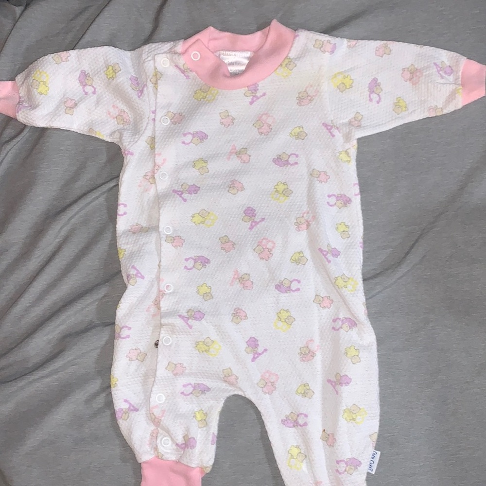 Bright Future Vintage 6-9 Months Baby girl footie pajamas
